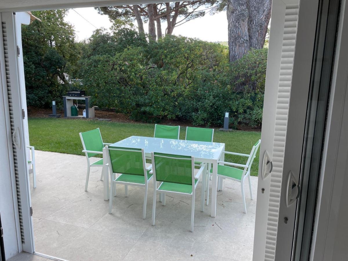 Le Mas De La Dame Saint-Tropez Exteriör bild