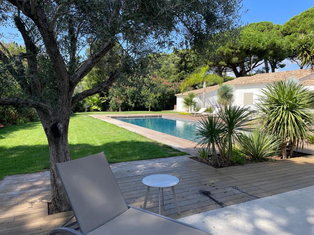 Le Mas De La Dame Saint-Tropez Exteriör bild